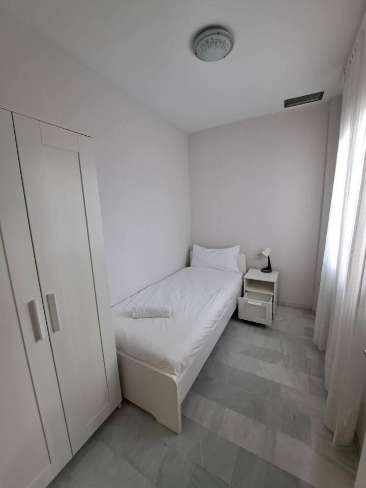 Selecta Apto Con Dos En Patio Tradicional Appartement Séville